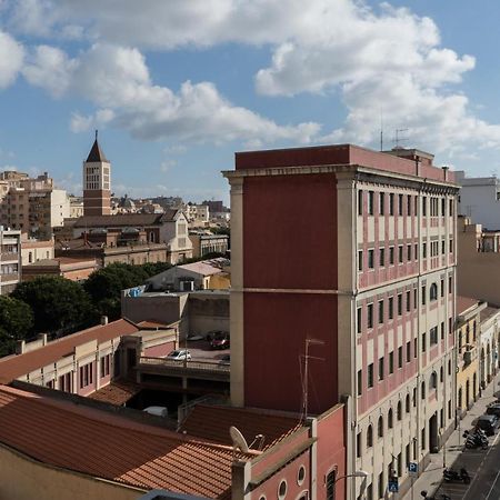 Budget apartment roma 70 stazione centrale Cagliari Extérieur photo