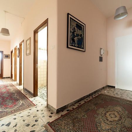 Budget apartment roma 70 stazione centrale Cagliari Extérieur photo