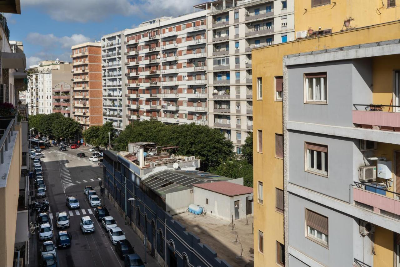 Budget apartment roma 70 stazione centrale Cagliari Extérieur photo